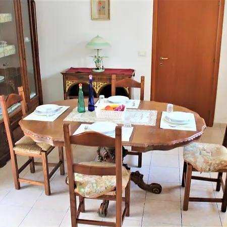 Simona Apartmán Torre Lapillo
